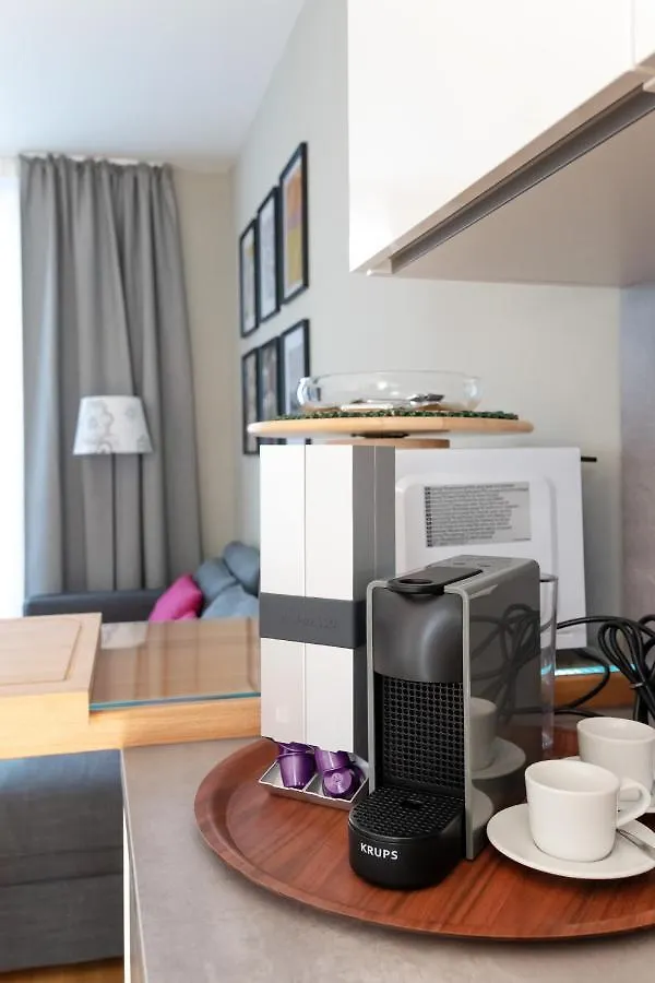 Vic & Uno City Charming Apart Plus Garage Vienna 0*,